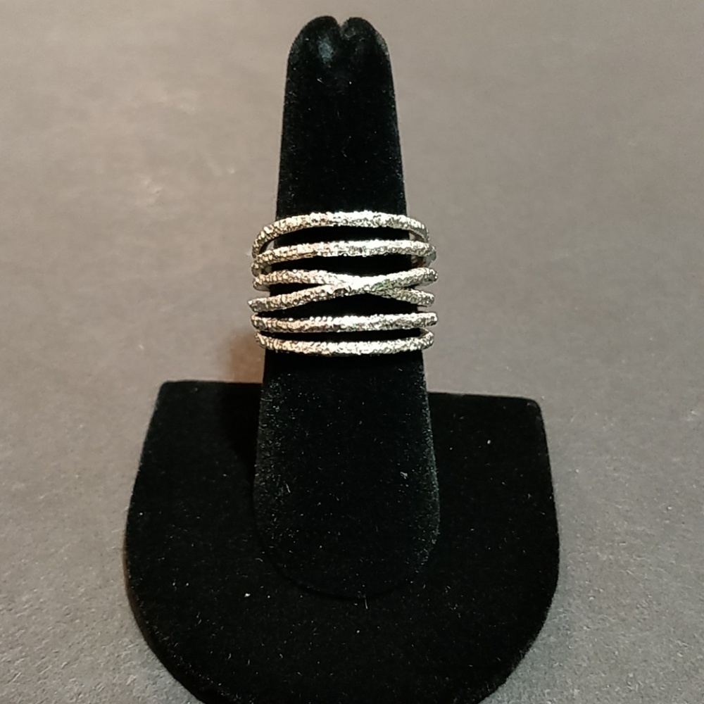 * Silver Multi Layered Ring Look - image 6